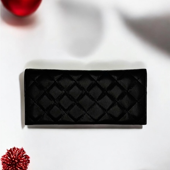 Badgley Mischka NWT-Quilted Faux Leather Long Wallet Lined Pockets Black 1 Size - Picture 2 of 2